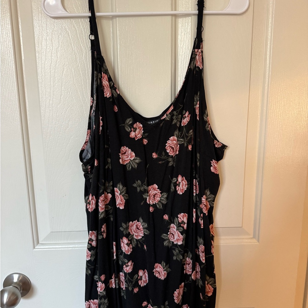 Torrid Floral Black and Pink tank top. Size 4